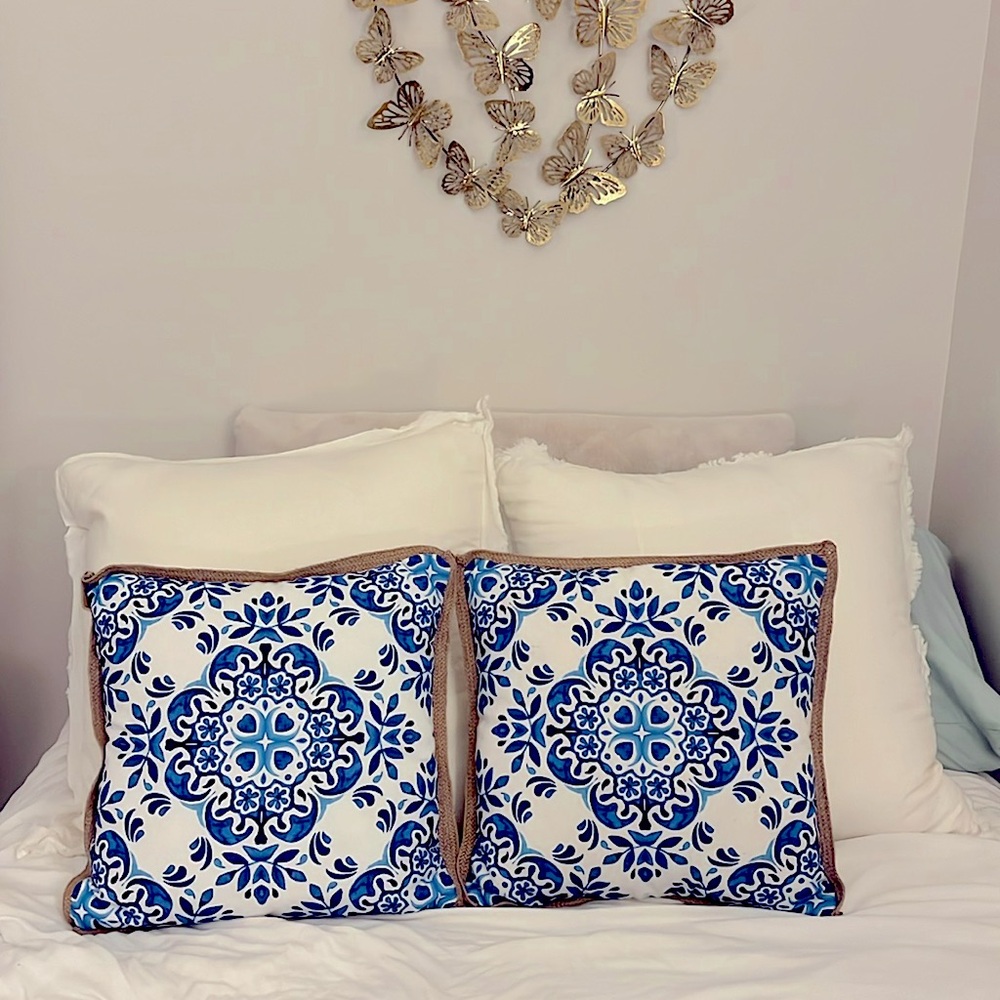 BRAND NEW 2 Blue & White Decor Pillows! Perfect for dorm or bedroom